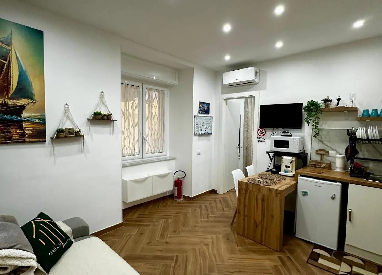 Maison Frattasio Naples